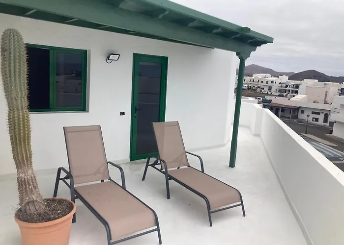 El Marinero, Piso 2 Y Piso 3 * La Santa