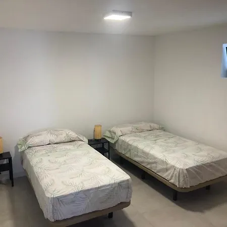 El Marinero, Piso 2 Y Piso 3 * La Santa